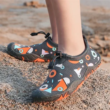 2023 нова детска градинска и плажна обувки-амфибии, обувки за плуване, обувки за гмуркане, плажни обувки за възходящ поток, меки обувки от кожа