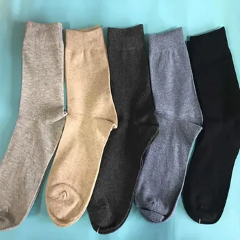 Разноцветни мъжки есенно-зимни памучни обикновена чорапи-тръба за високо качество, смесени на едро, 5 чифта/лот