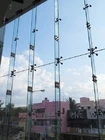 Система от окачени на стените със стъклен паяк, Структурна точков определяне, окачена фасада